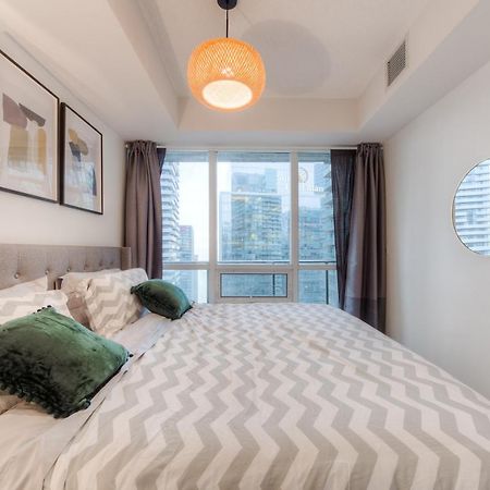 Stylish Newly Furnished Condo With Beautiful Lake View Toronto Eksteriør bilde