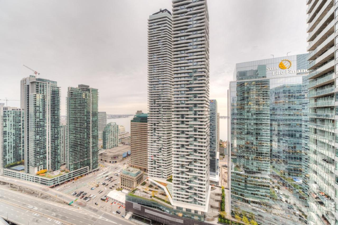 Stylish Newly Furnished Condo With Beautiful Lake View Toronto Eksteriør bilde