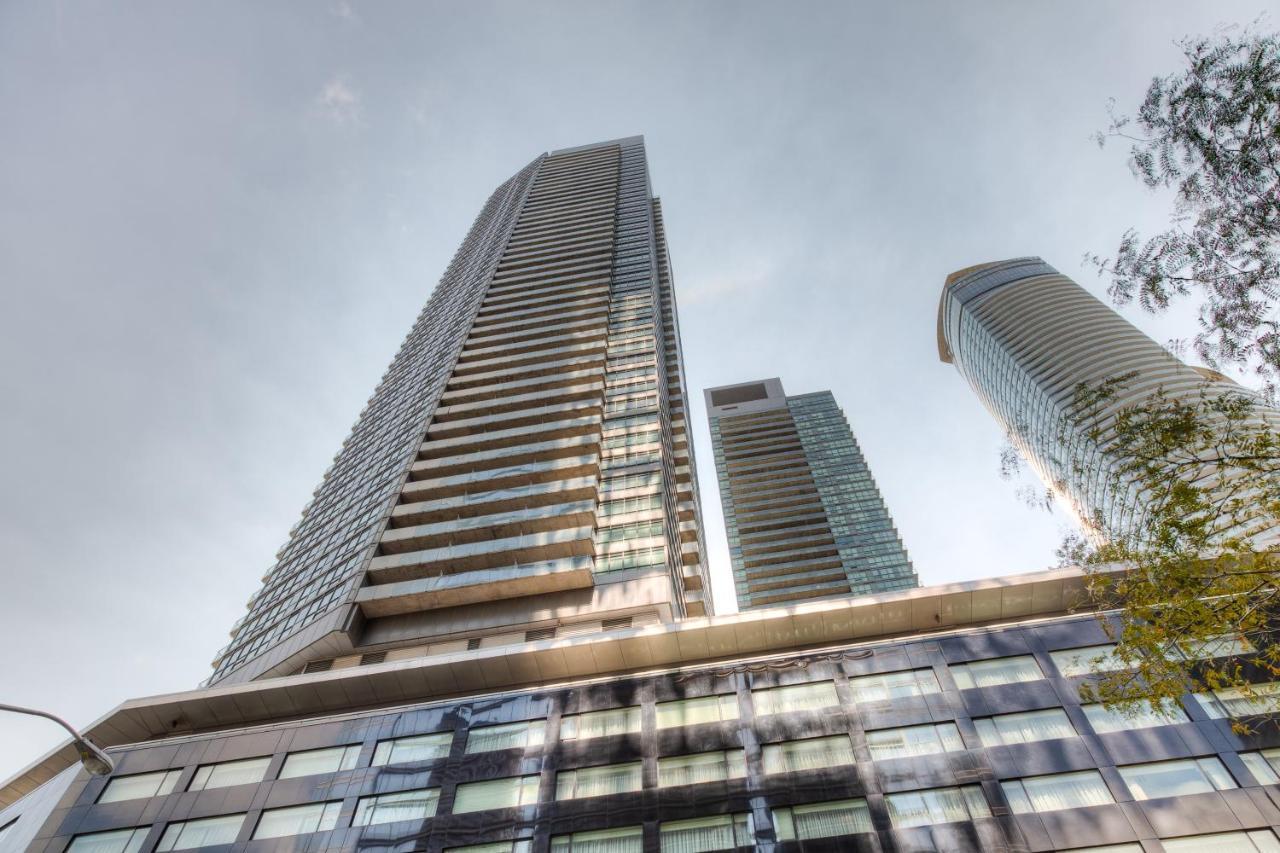 Stylish Newly Furnished Condo With Beautiful Lake View Toronto Eksteriør bilde