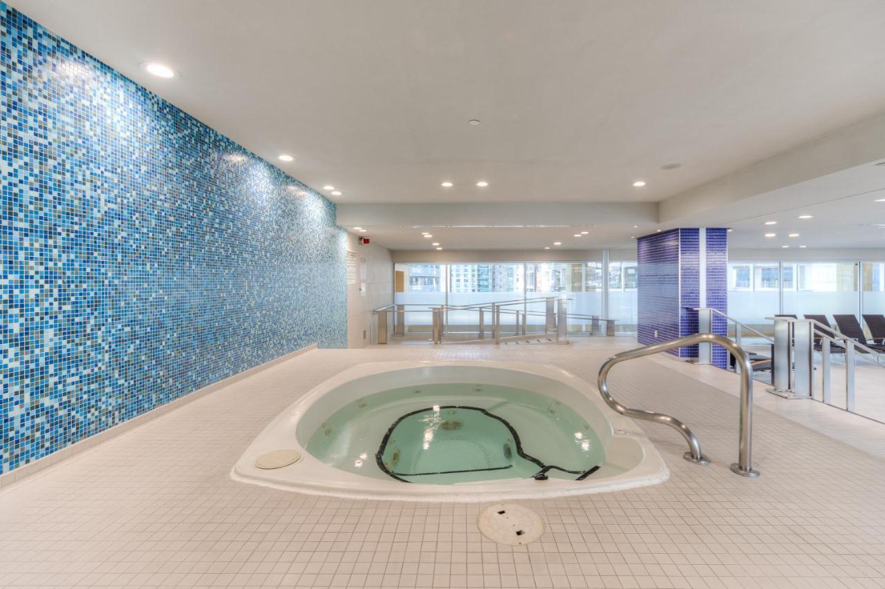 Stylish Newly Furnished Condo With Beautiful Lake View Toronto Eksteriør bilde