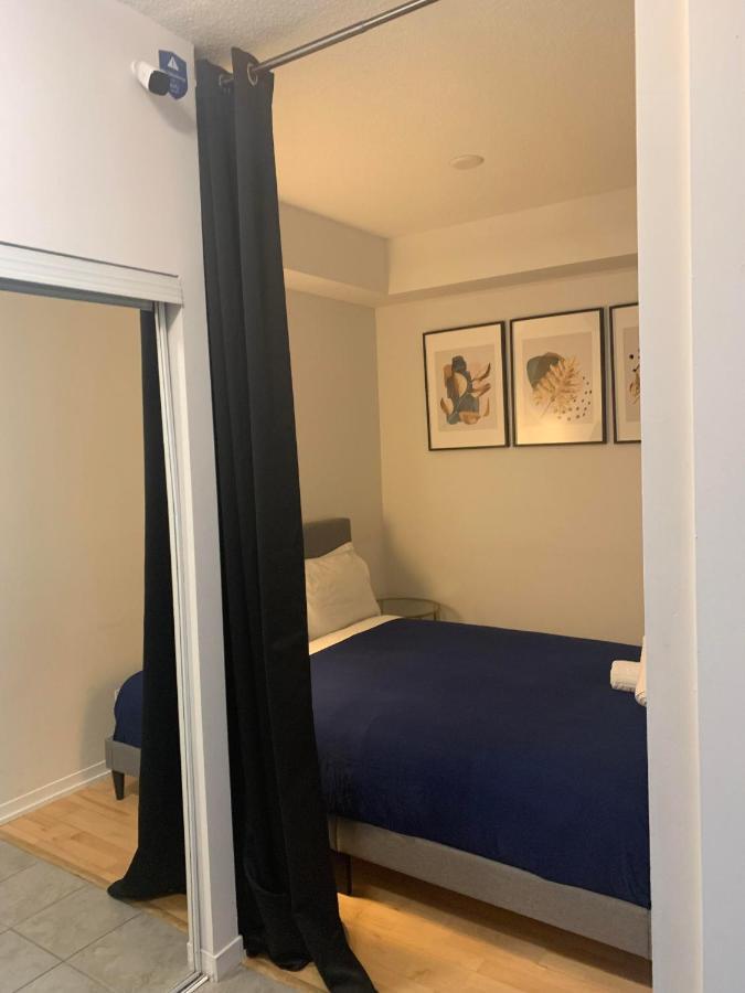 Stylish Newly Furnished Condo With Beautiful Lake View Toronto Eksteriør bilde